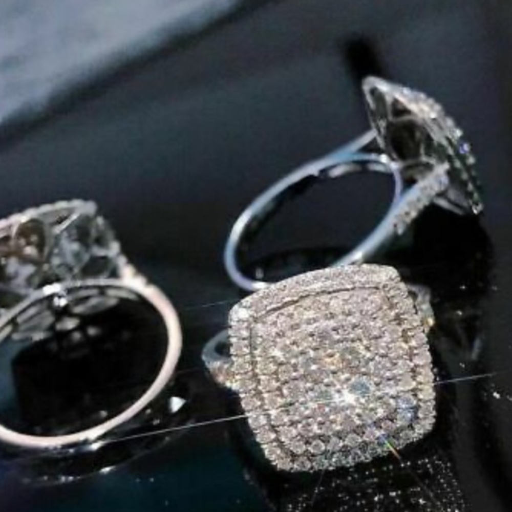 New 925 Sterling silver diamond luxury ring - Picture 3 of 7